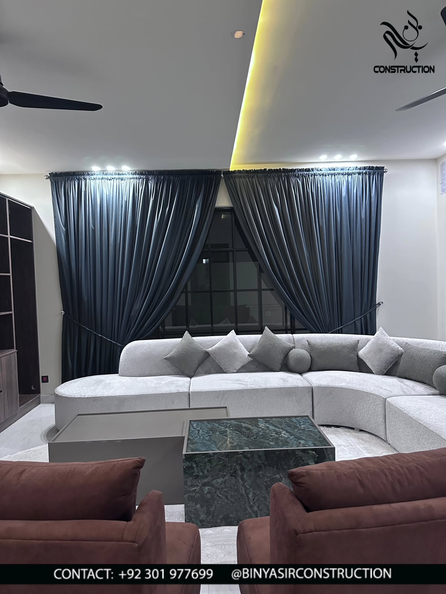 Curved Living Spaces